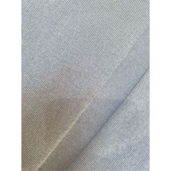 Ecru Baby Blue White Silk Cashmere Blend Sweater V-Neck Blouse Top, Size Medium - Picture 3 of 9